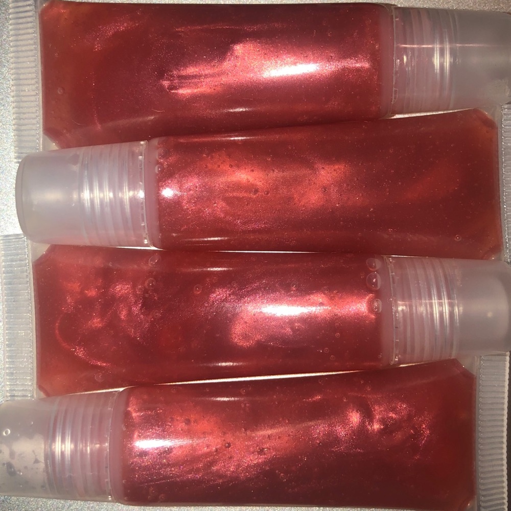 kat&ains Cherry Wine Lipgloss